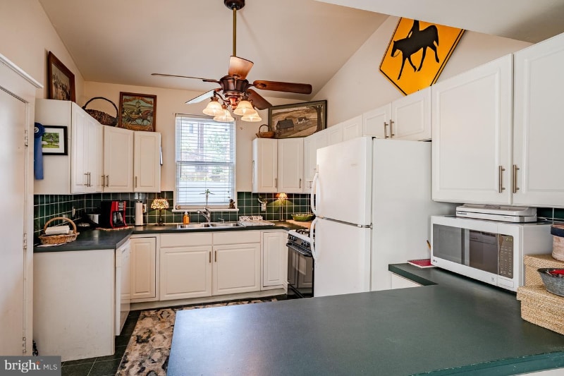 Building Photo - 1211 Tatnall St