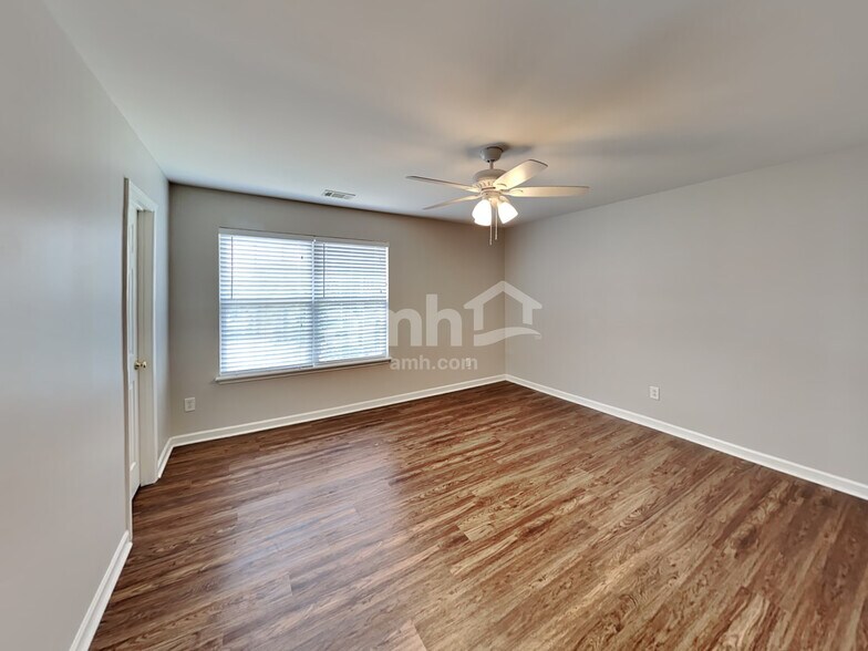Building Photo - 11203 Tristan Ct