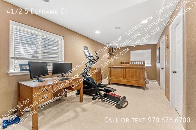 Building Photo - 4172 S Deframe Ct