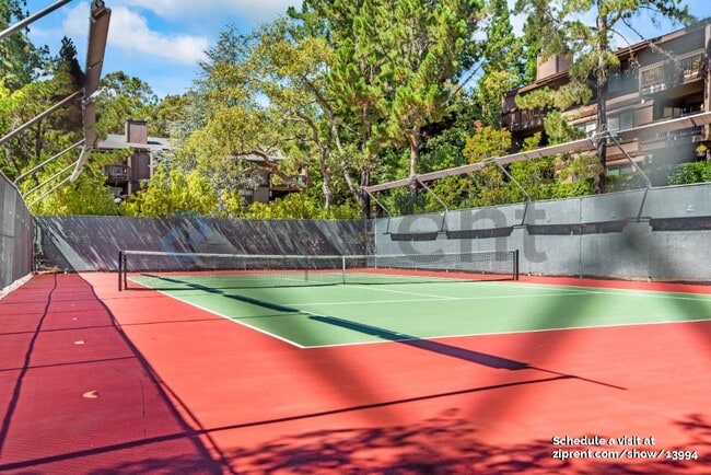 Building Photo - 3335 Brittan Ave