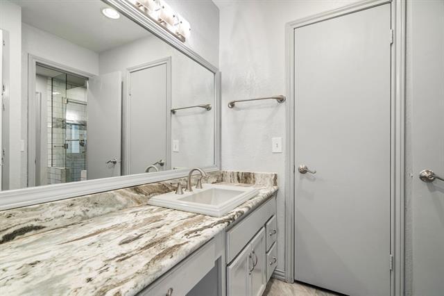 Building Photo - 3312 Bandolino Ln