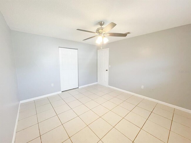 Building Photo - 1551 Swordbill Dr
