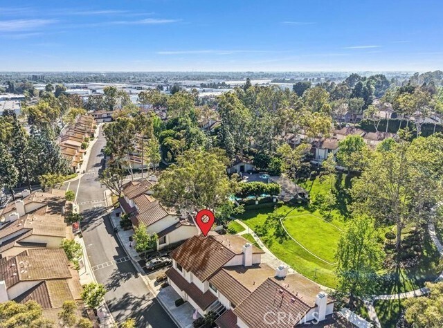 Building Photo - 913 Whitewater Dr