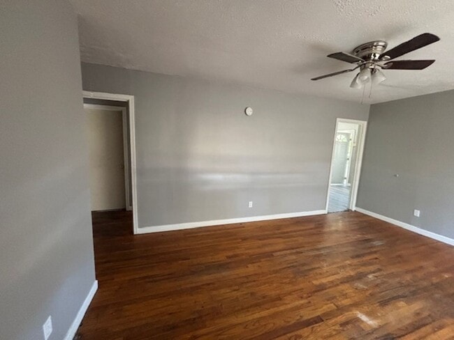 Building Photo - Home in Valdosta