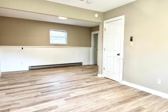 Building Photo - 3509 Sierra Madre