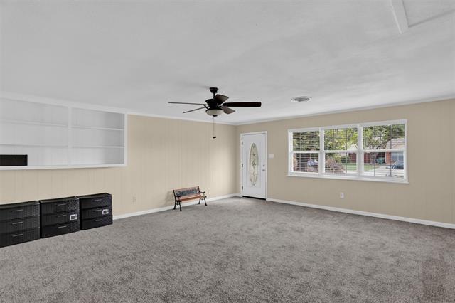 Building Photo - 1842 Hood St