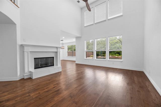 Building Photo - 1013 Siena Dr