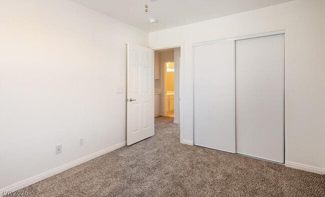 Building Photo - 1024 Brinkman St