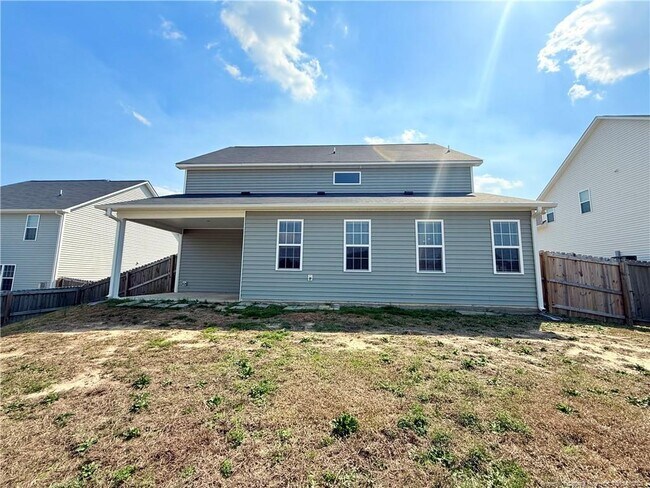 Building Photo - 155 Silk Oak Dr