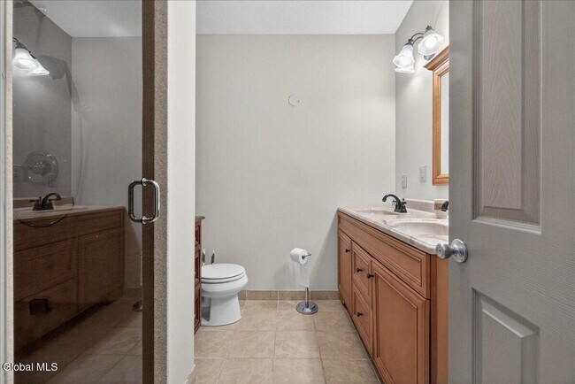 Building Photo - 54 Freemans Bridge Rd