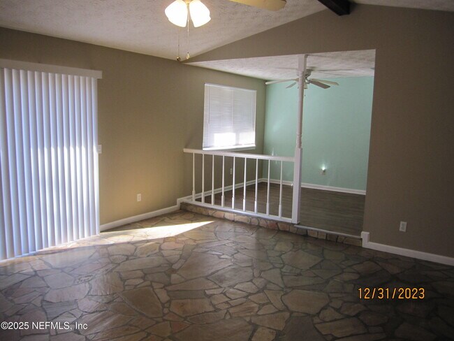 Building Photo - 1064 Kimberly Ct