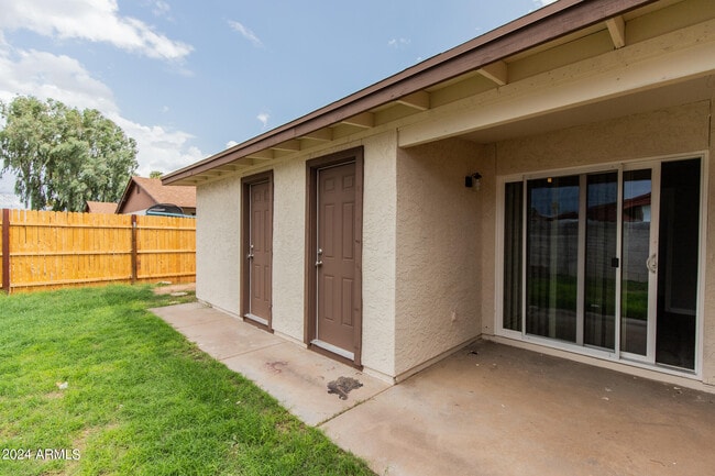 Building Photo - 4644 E Caballero St