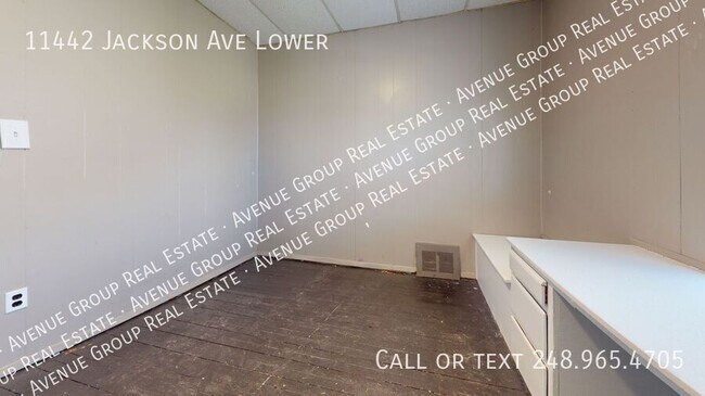 Building Photo - 11442 Jackson Ave