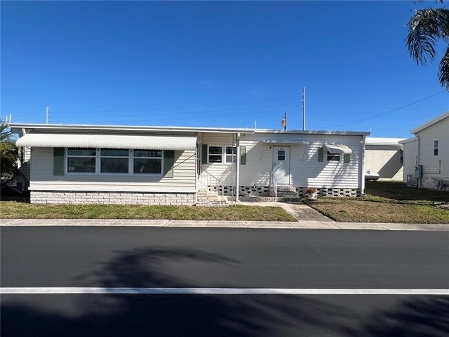 Building Photo - 1500 County Rd 1