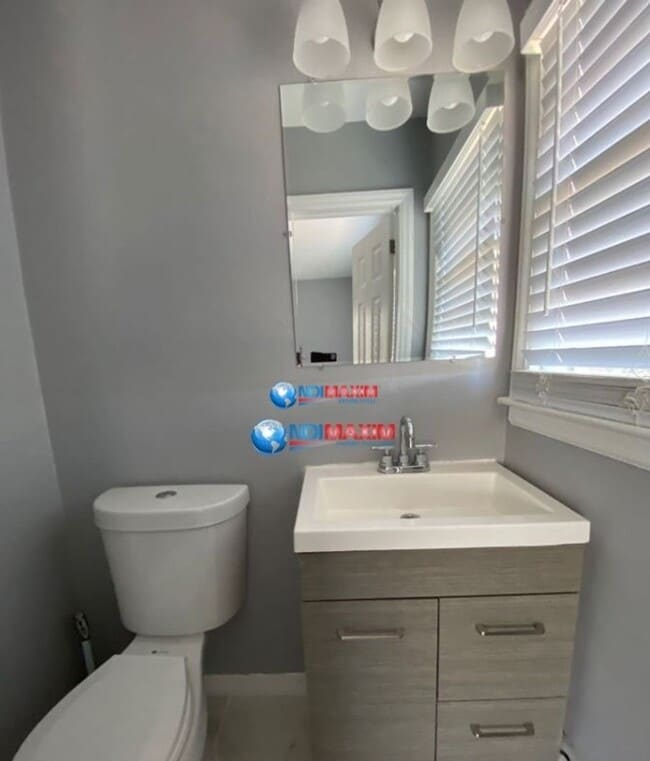 Building Photo - Newly RENOVATED ranch in Decatur