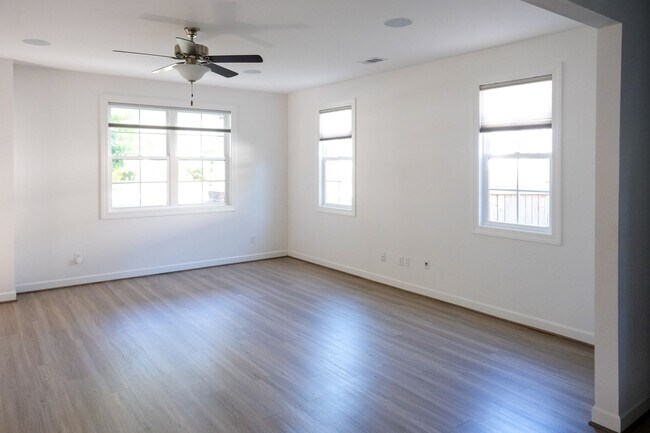 Building Photo - Like-new 3 bedroom, 2.5 bath house with an organic pond!