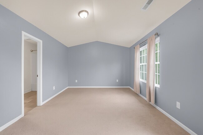 Building Photo - 1103 Jordan Lake Ct