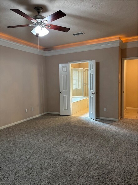 Building Photo - 3238 Glenforest Rd