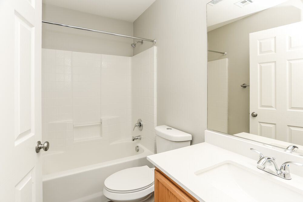 Building Photo - 10465 Armand Ave