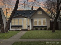 Building Photo - 2br 1ba 1cg ~ Security Deposit Free Altern...