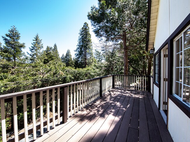 Building Photo - 23853 Wildwood Ln