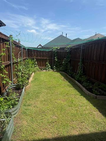 Building Photo - 1803 Desert Willow Wy