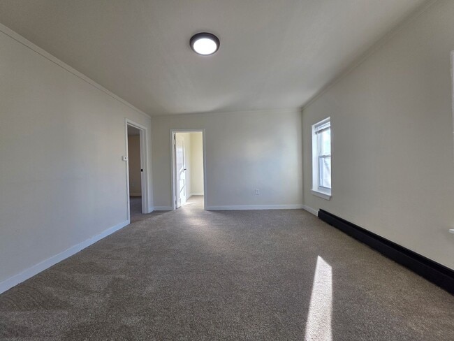 Building Photo - 414-416 S Andrews St