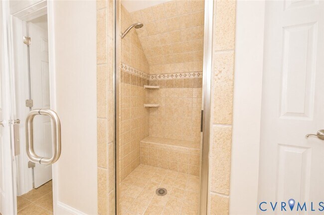 Building Photo - 11320 Sadler Oaks Dr