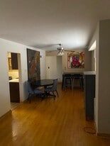 Building Photo - 209 W 23rd St