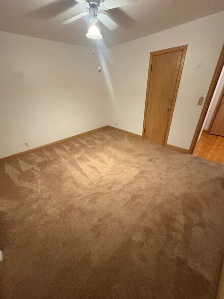 Bedroom 1 - 135 S John St