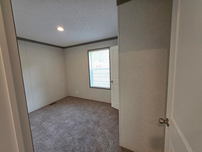 Building Photo - 1267 Avenue A