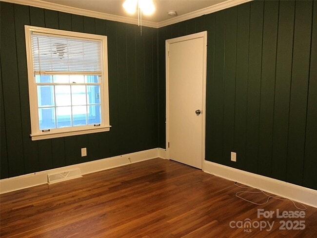 Building Photo - 4820 Amity Pl