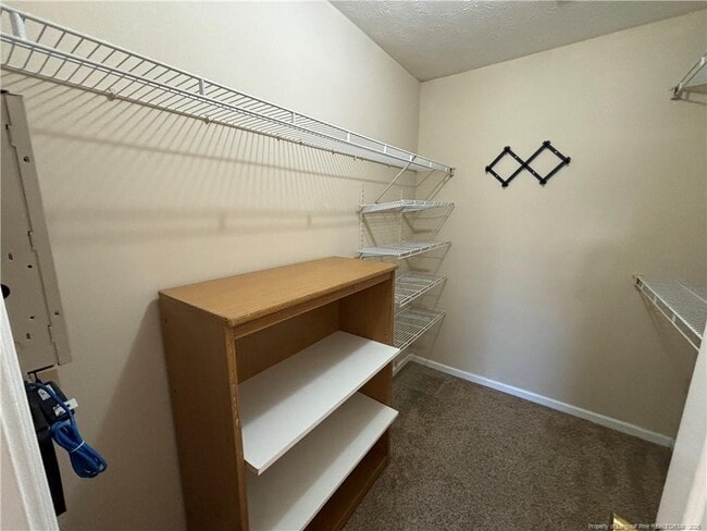 Building Photo - 7819 Rosewood Ave