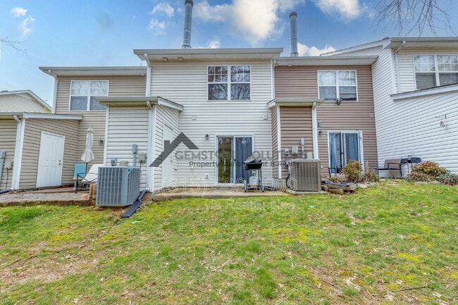 Building Photo - 668 Flintlock Ct