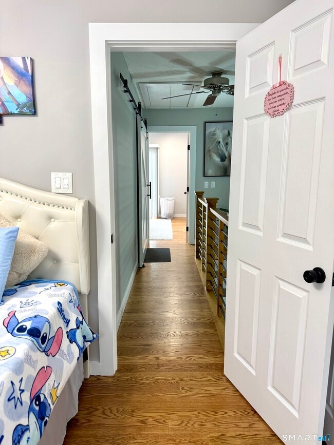 Building Photo - 25 Padanaram Rd