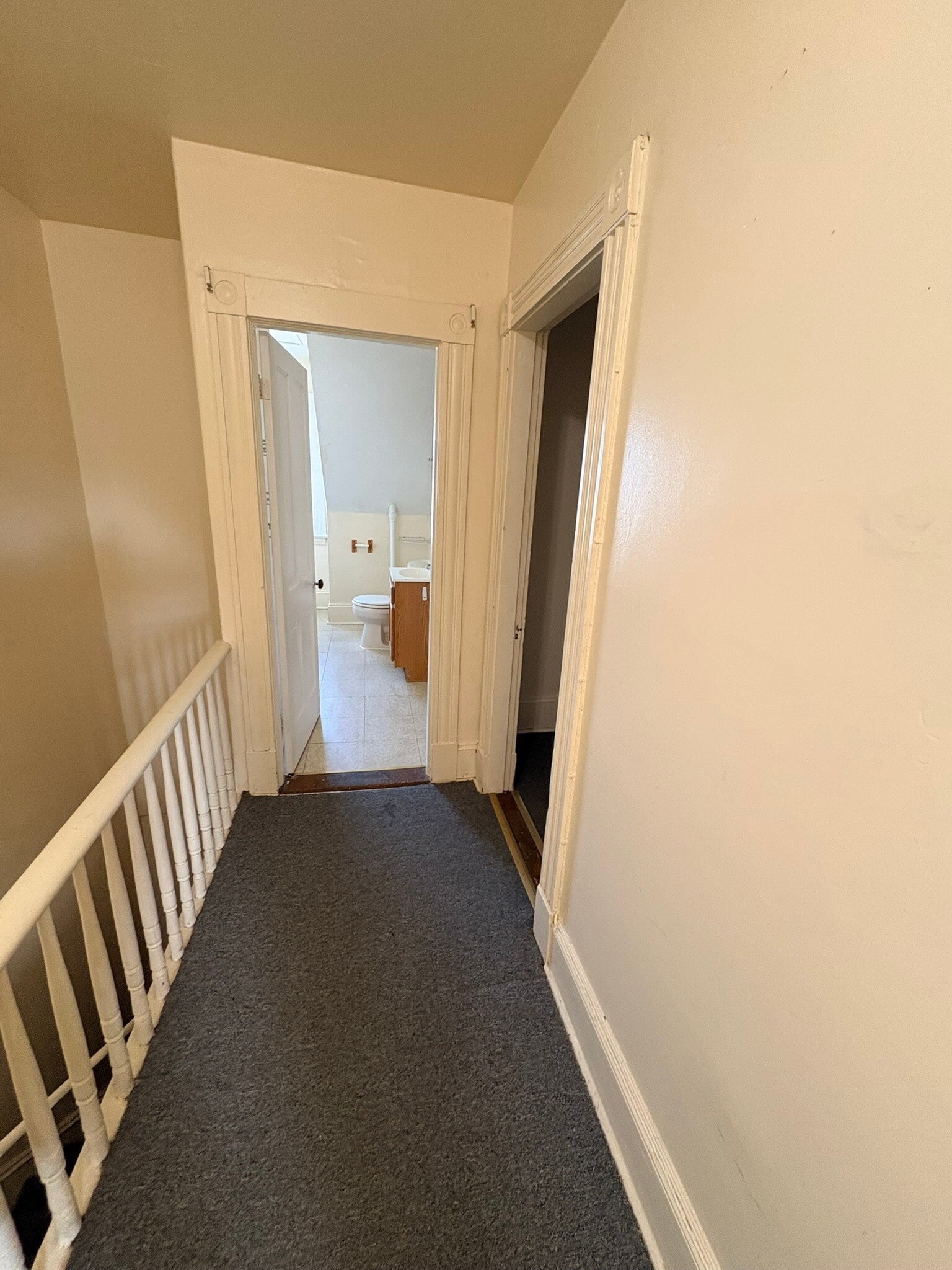 Building Photo - 55 Buell St