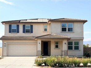Building Photo - 26756 Bermudez St