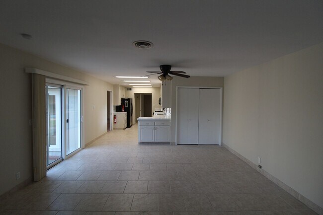 Building Photo - Concord/ Walnut Creek Border! 2172 sq ft home on Huge lot with swimming pool!