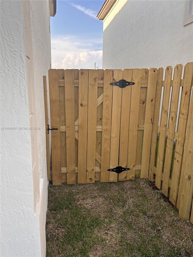 Building Photo - 2345 NW 131st Cir