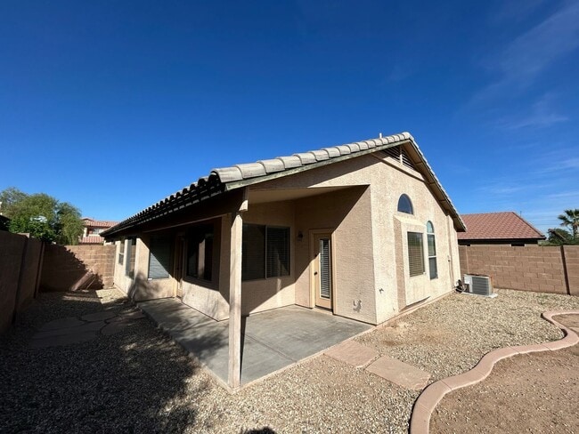 Building Photo - 12313 W Georgia Ave