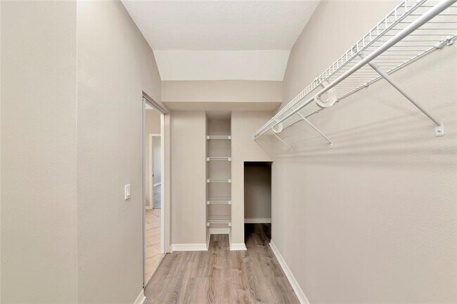 Building Photo - 12079 Aster Ave