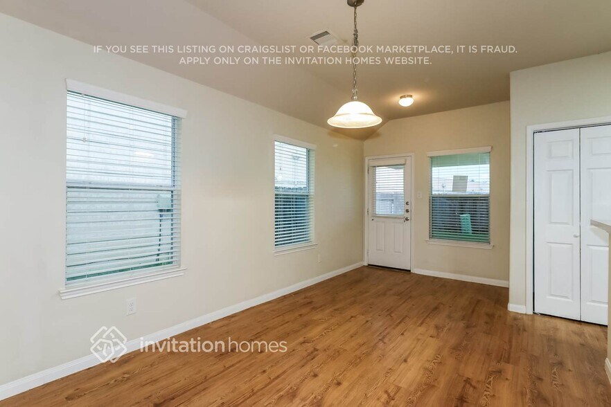 Building Photo - 18742 Dennington Dr