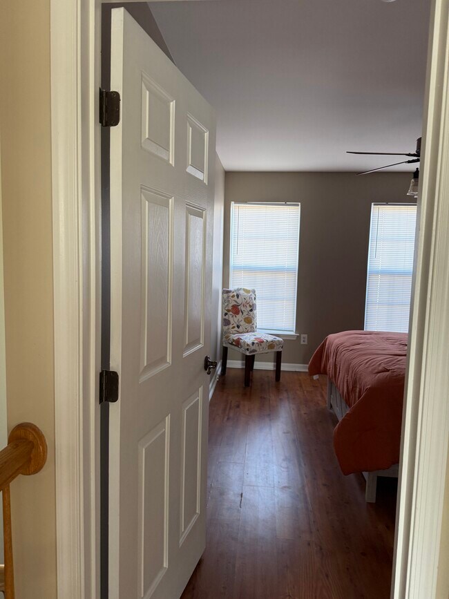 Building Photo - 349 Superior Rd