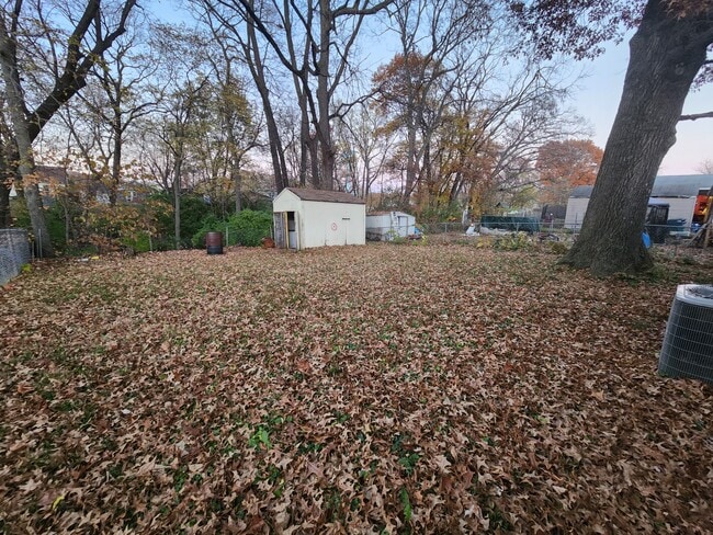 Building Photo - 120 W Forest Ave