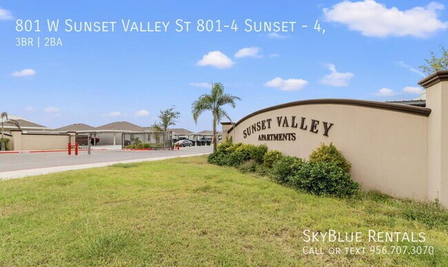 Building Photo - 801 W Sunset Valley St