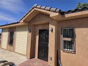 Building Photo - 13745 Vellanto Way