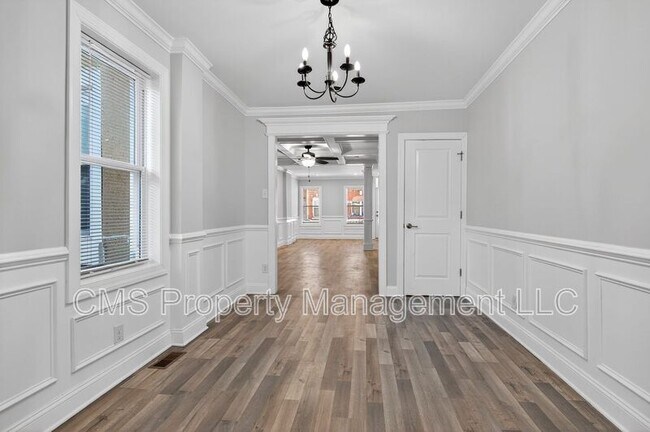 Building Photo - 39 Carroll St