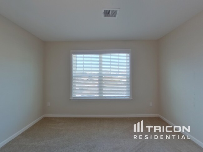 Building Photo - 124 Dunnsmore Drive Inman SC