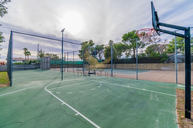 Building Photo - 6845 Coley Ave