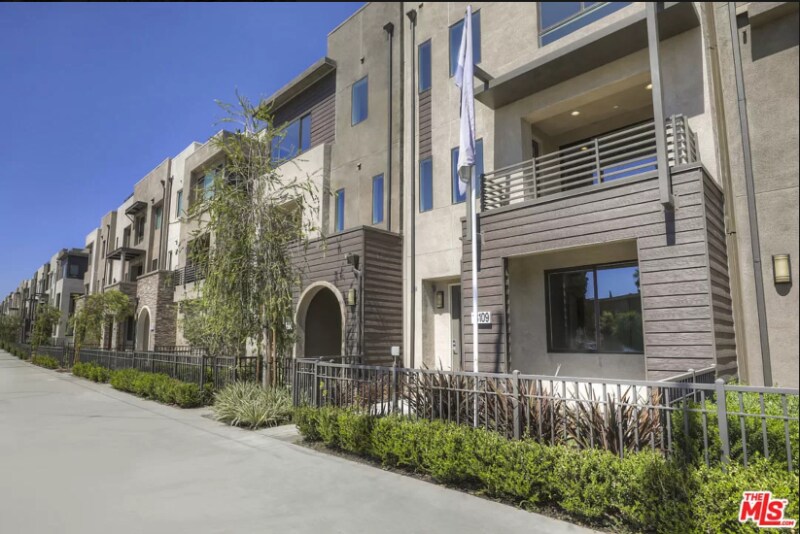 Building Photo - 13225 W Lumina Way